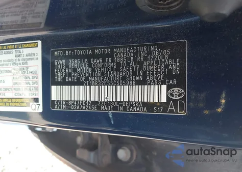 2005 Toyota Corolla S z USA, uszkodzony, nr VIN 2T1BR32E55C505988